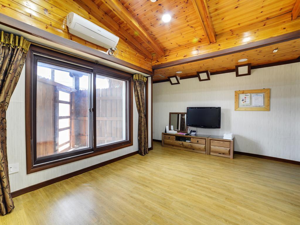 White Cabin Пьончан Екстериор снимка